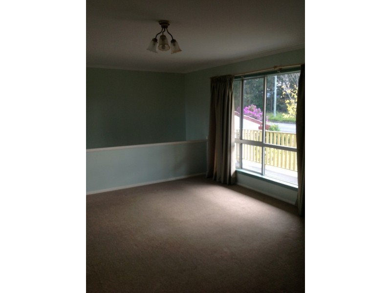 16 Meriton Street, St Georges Basin NSW 2540