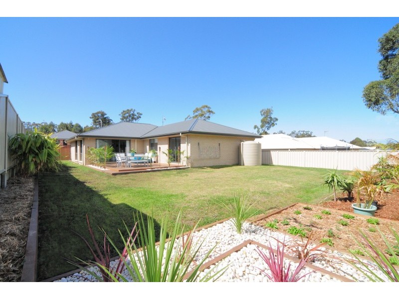 14 Hogbin Cres, Sanctuary Point NSW 2540