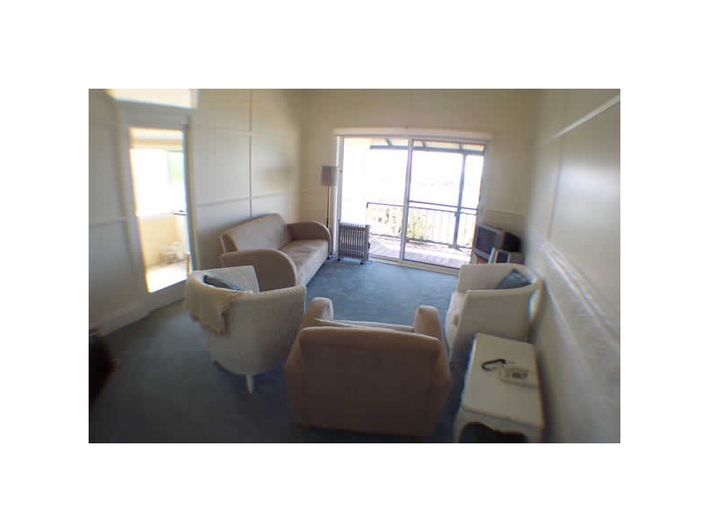 8 Admiralty Crescent, Huskisson NSW 2540