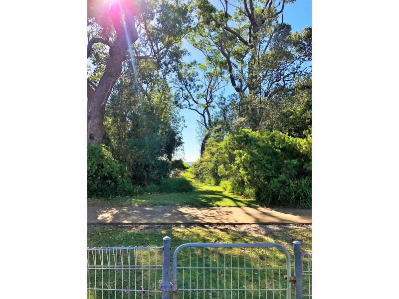 186 Elizabeth Drive, Vincentia NSW 2540