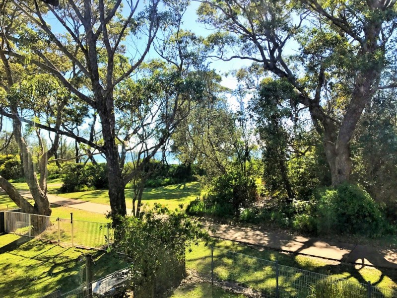 186 Elizabeth Drive, Vincentia NSW 2540