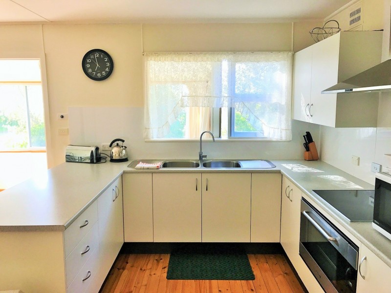 186 Elizabeth Drive, Vincentia NSW 2540