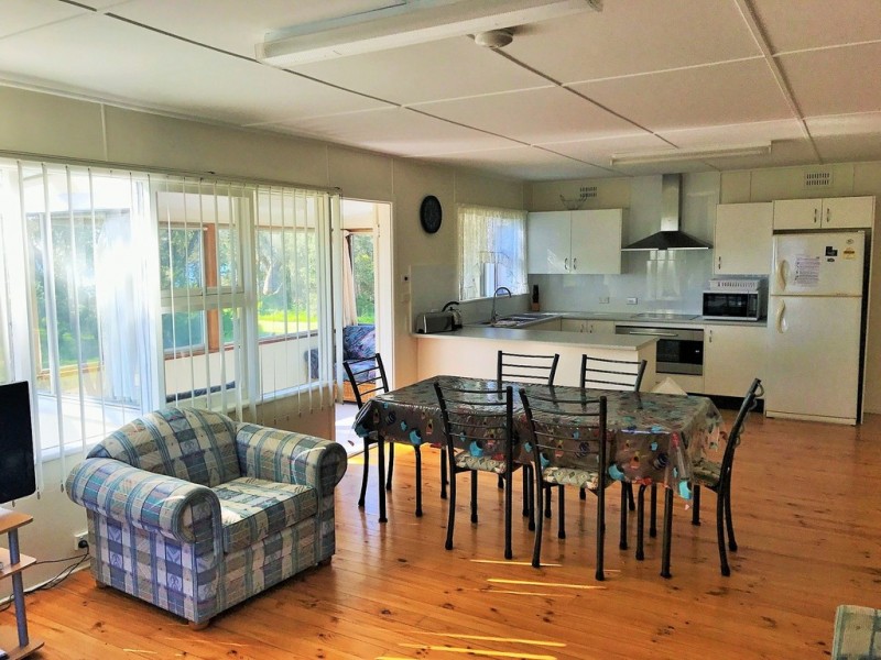 186 Elizabeth Drive, Vincentia NSW 2540