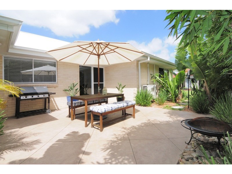 10 Hogbin Crescent, Sanctuary Point NSW 2540