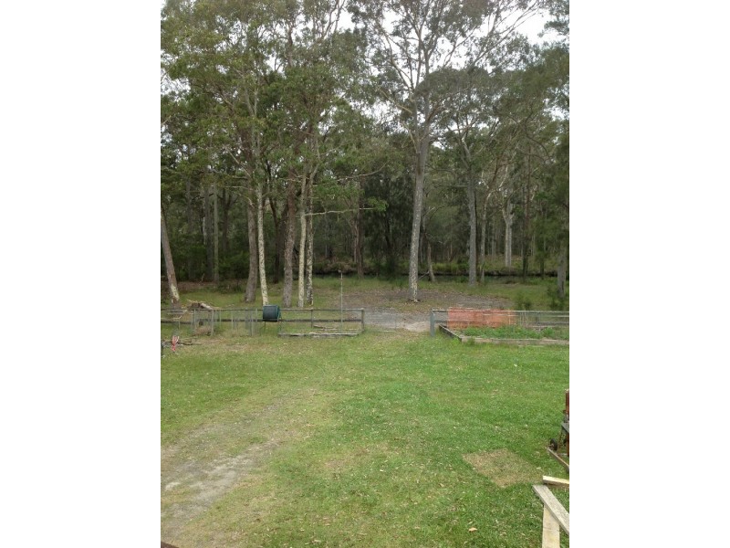 4 McGowan Parade, Old Erowal Bay NSW 2540