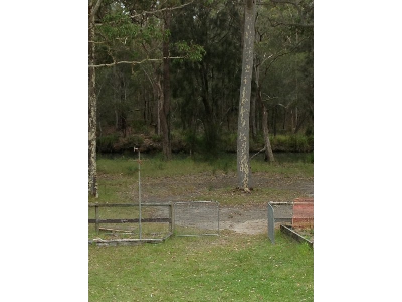 4 McGowan Parade, Old Erowal Bay NSW 2540