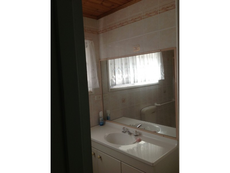 90 Walmer Avenue, Sanctuary Point NSW 2540