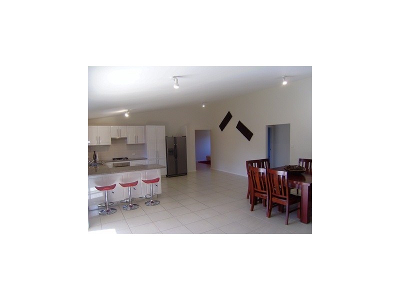 4 Anabel Place, Sanctuary Point NSW 2540