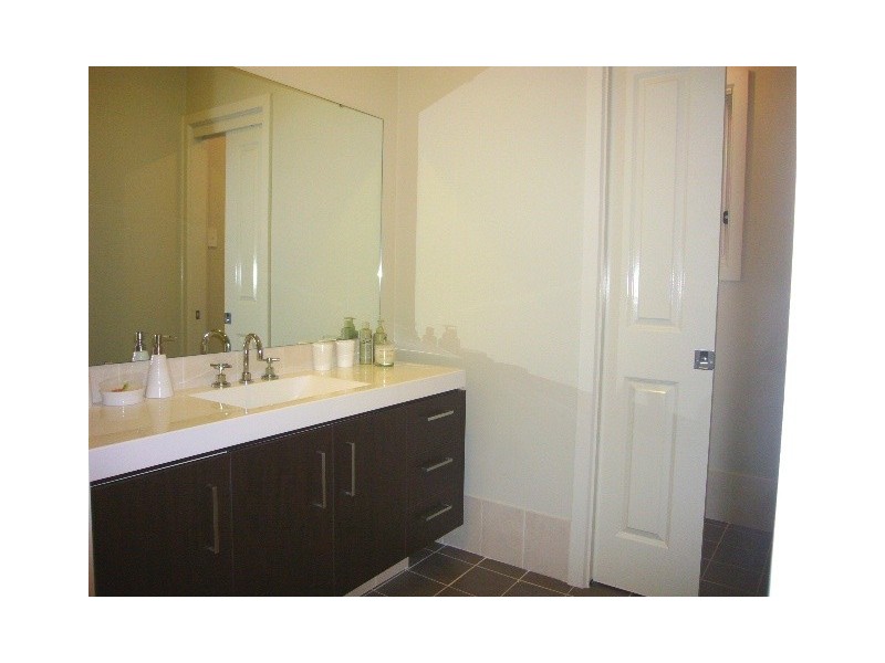 6 Skiff Street, Vincentia NSW 2540