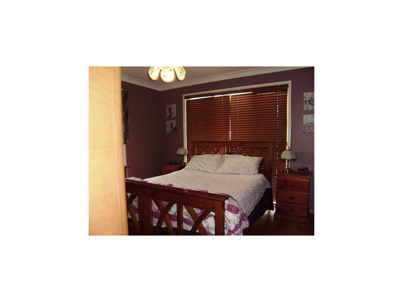 25 Mernie Street, Old Erowal Bay NSW 2540