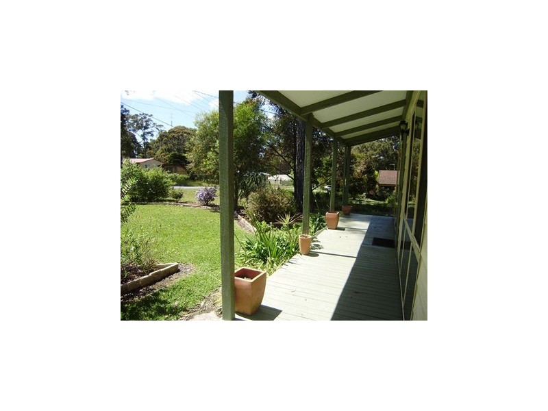 25 Mernie Street, Old Erowal Bay NSW 2540