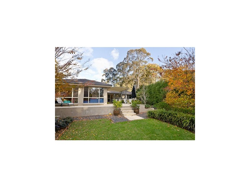 25 Streamside Street, Woollamia NSW 2540