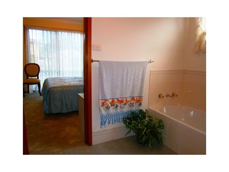 Sanctuary Point NSW 2540