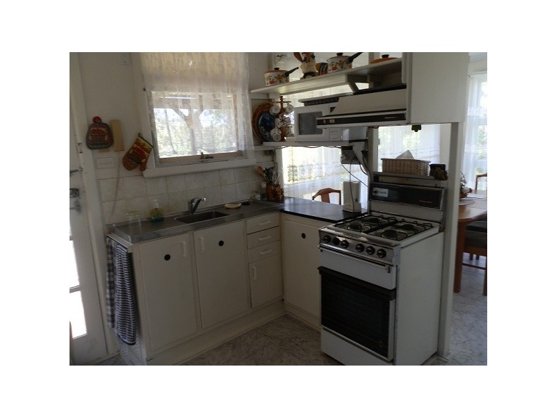 52 Sanctuary Point Road, Sanctuary Point NSW 2540