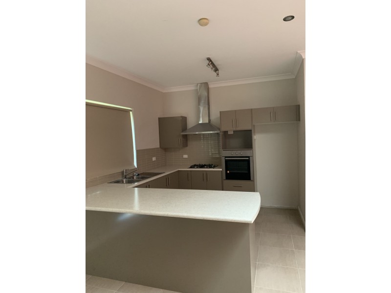 12A Coulon Street, Woollamia NSW 2540