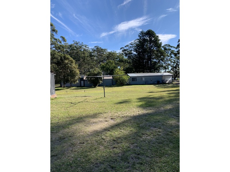 12A Coulon Street, Woollamia NSW 2540