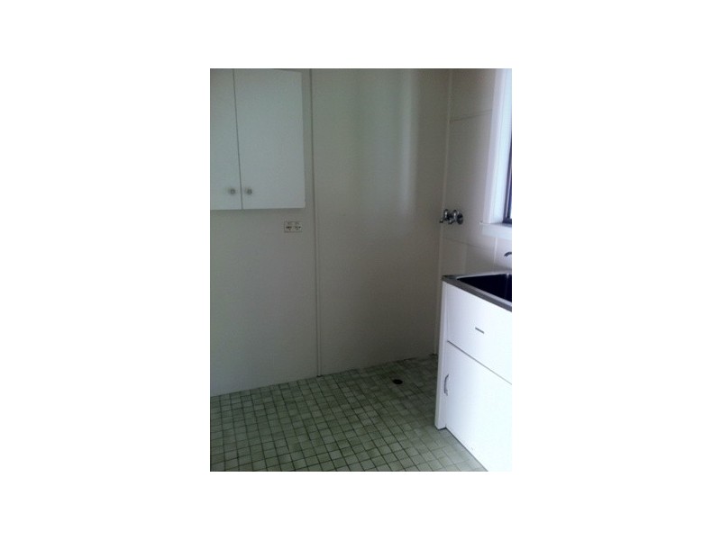 98 West Birriley Street, Bomaderry NSW 2541