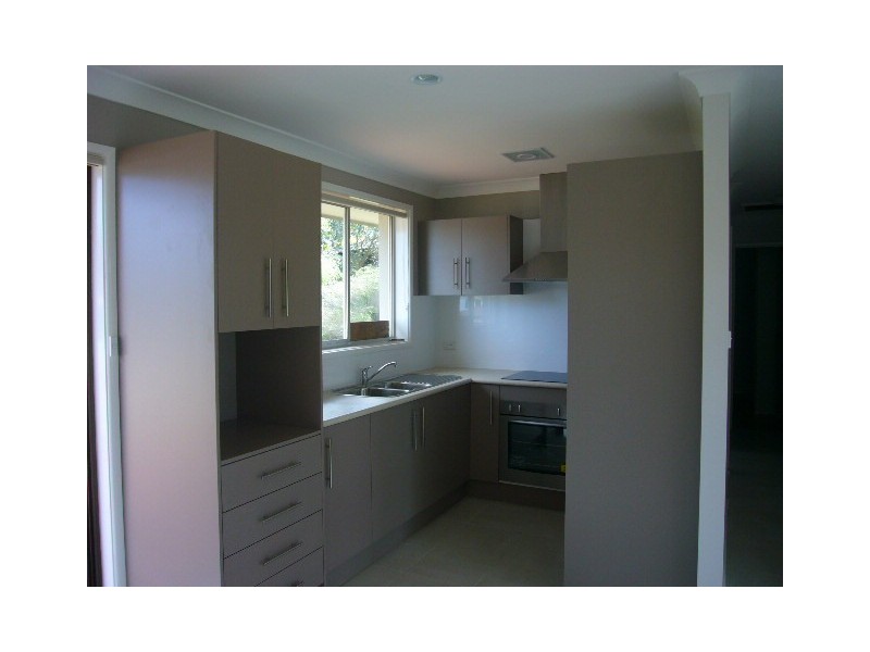 37 Vickery Avenue, Sanctuary Point NSW 2540