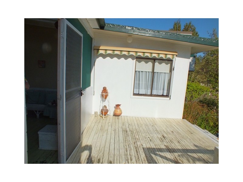 126 Tallyan Point Road, Basin View NSW 2540