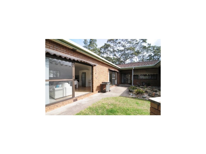 29 Lachlan Cres, St Georges Basin NSW 2540