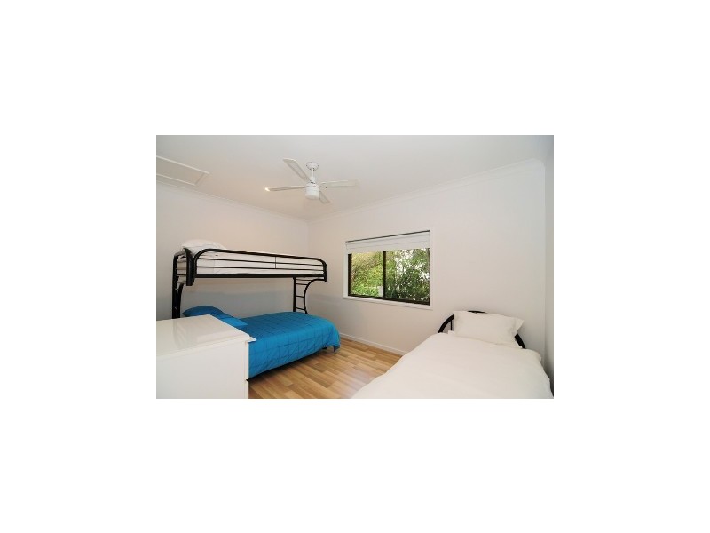 29 Lachlan Cres, St Georges Basin NSW 2540