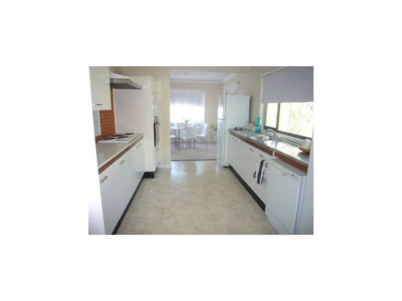 10 Diadem Ave, Vincentia NSW 2540