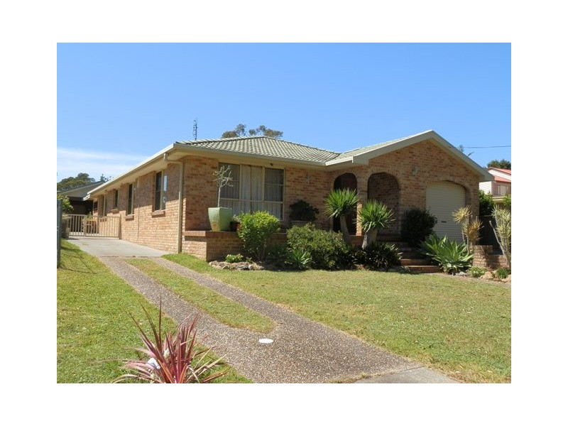 2 Knowles Street, Vincentia NSW 2540