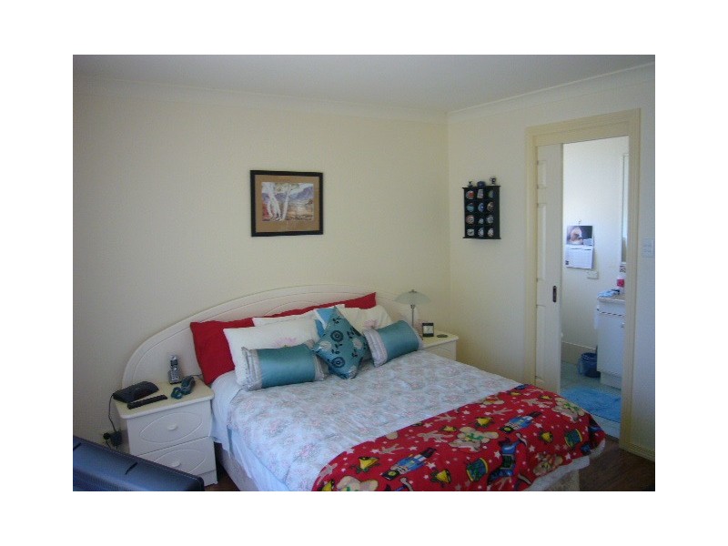 63 Cammaray Drive, St Georges Basin NSW 2540