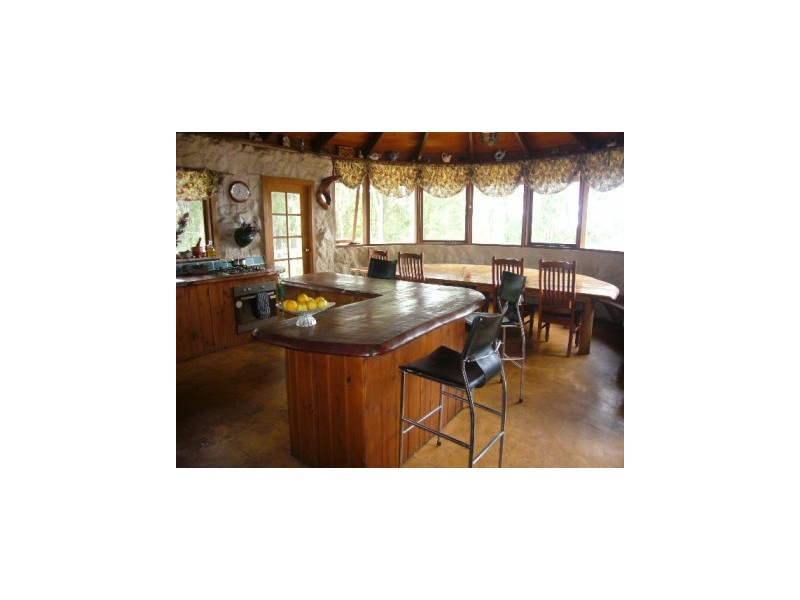 171 Hawken Rd, Tomerong NSW 2540