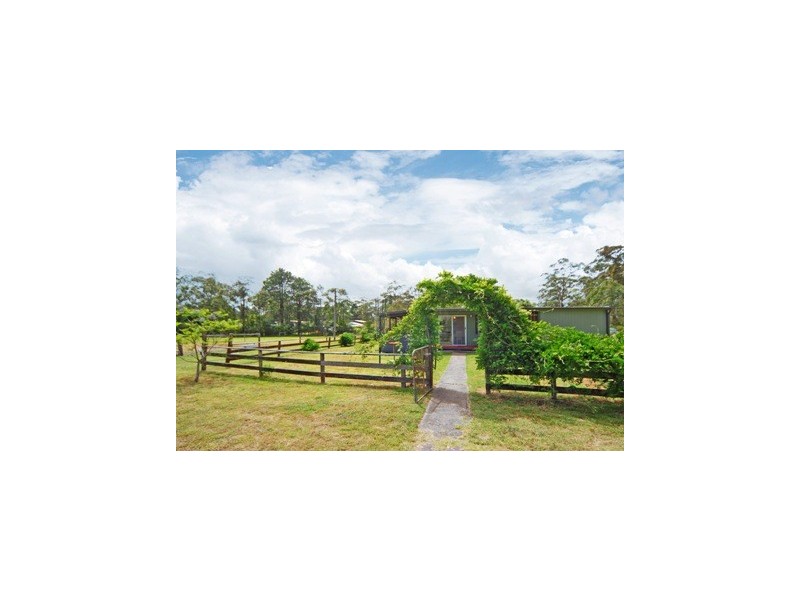 754 Woollamia Rd, Woollamia NSW 2540