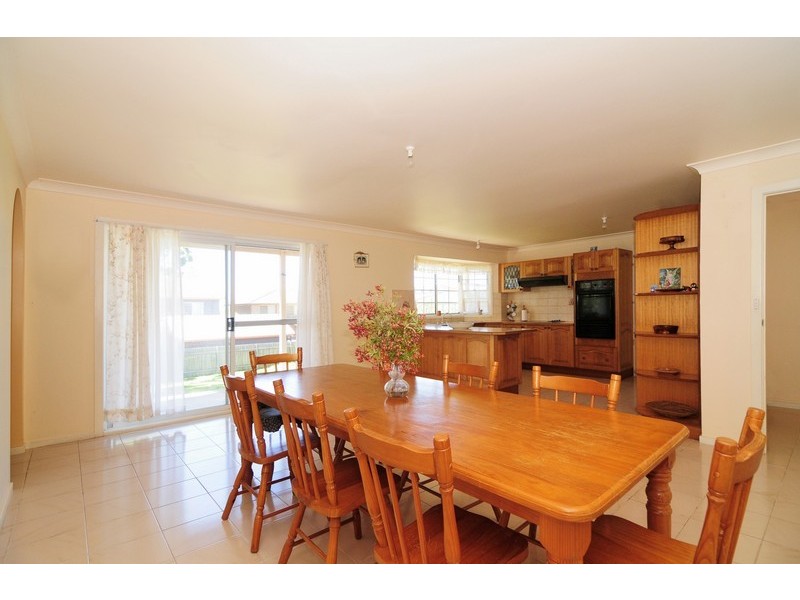 374 Elizabeth Drive, Vincentia NSW 2540