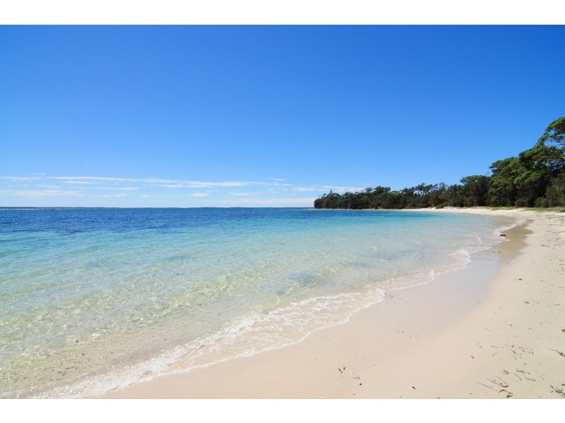 20 Plantation Point Pde, Vincentia NSW 2540