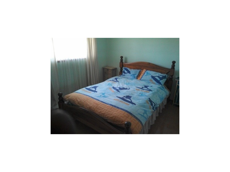 6 Waldegrave Cres, Vincentia NSW 2540