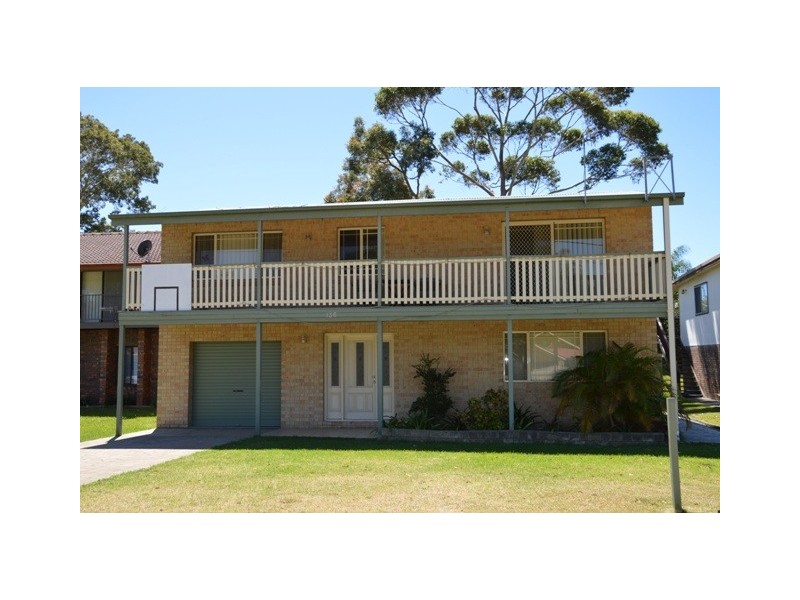 136 Walmer Avenue, Sanctuary Point NSW 2540