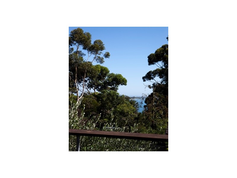 7 Caroline St, Vincentia NSW 2540