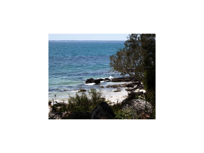 7 Caroline St, Vincentia NSW 2540