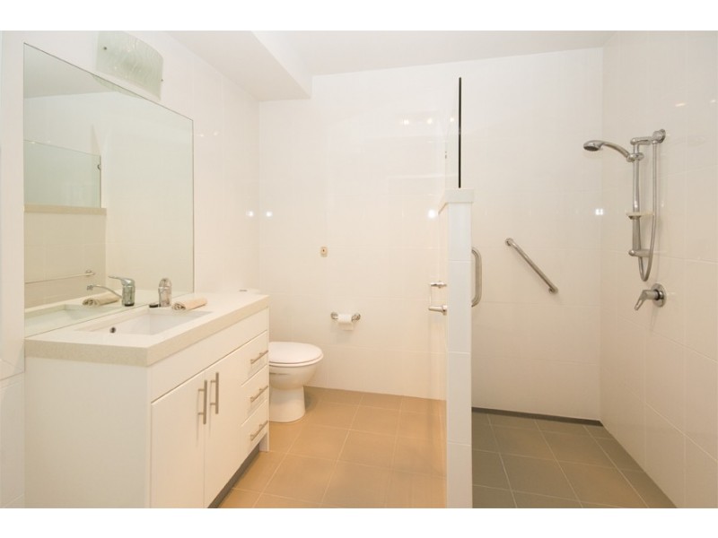 4 Wandera Place, Worrowing Heights NSW 2540
