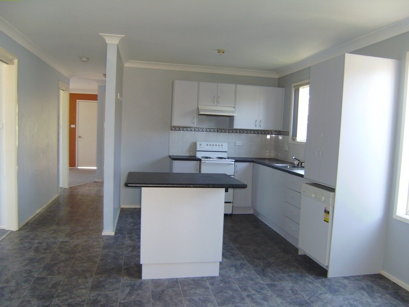 18 Roulstone Crescent, Sanctuary Point NSW 2540