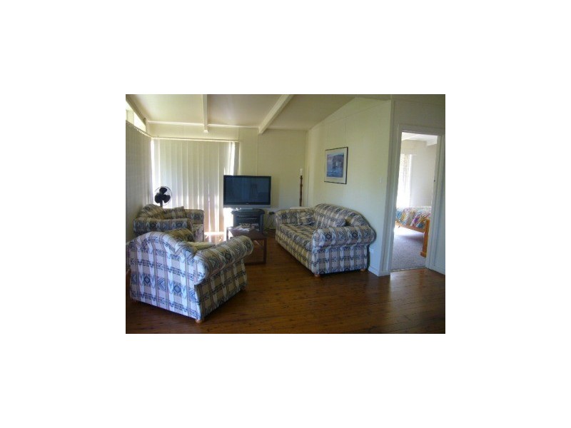 146 Walmer Ave, Sanctuary Point NSW 2540