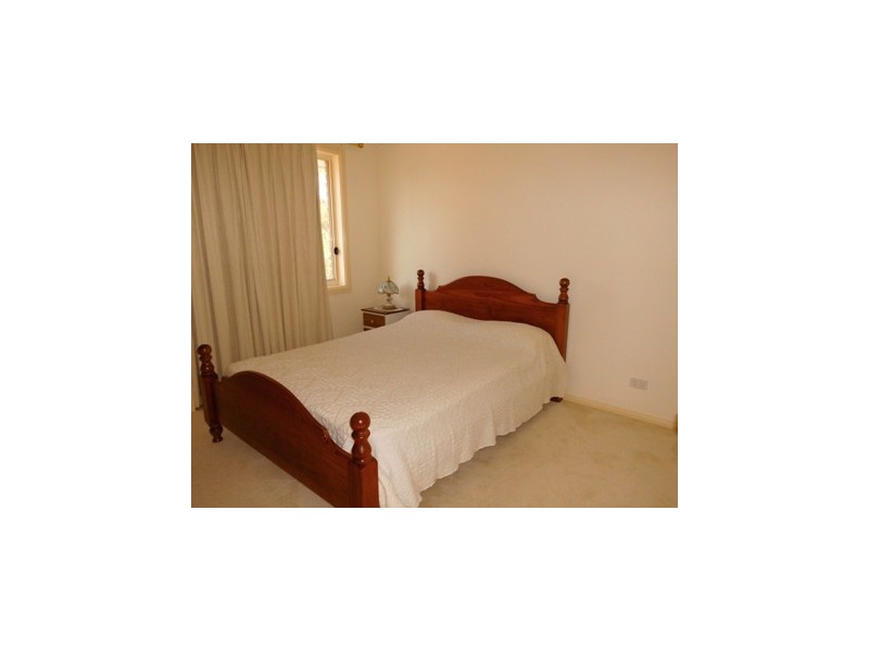 93 Duncan St, Vincentia NSW 2540