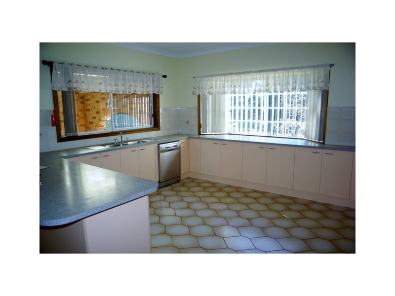 Worrowing Heights NSW 2540