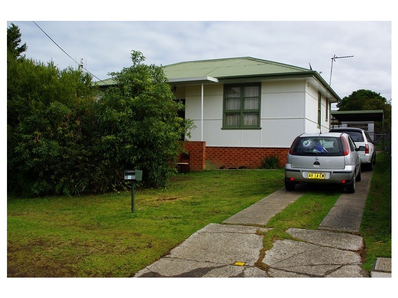 9 Elizabeth Avenue, Nowra NSW 2541