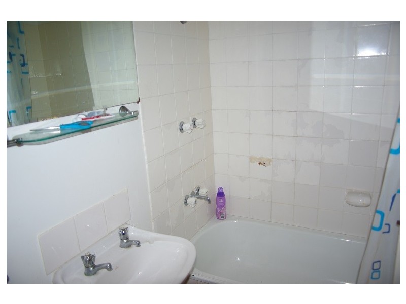 9 Elizabeth Avenue, Nowra NSW 2541