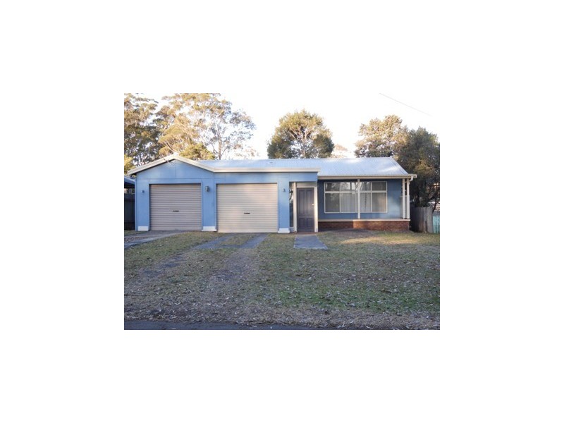 24 Island Point Rd, St Georges Basin NSW 2540