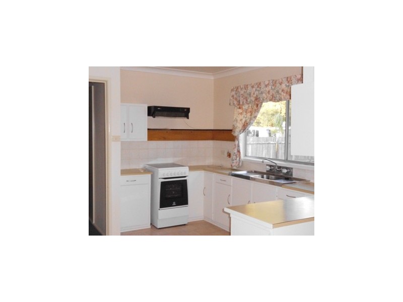 24 Island Point Rd, St Georges Basin NSW 2540