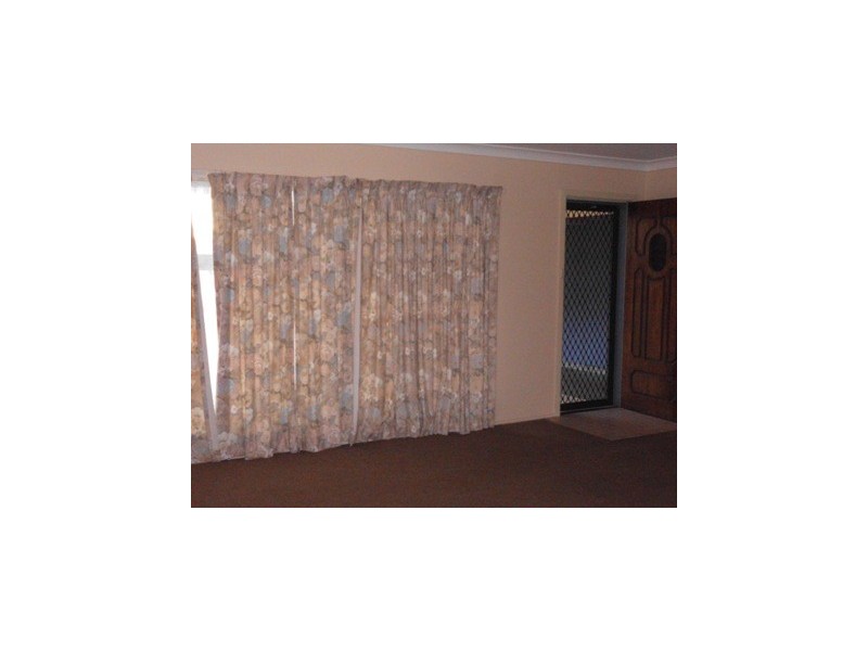 24 Island Point Rd, St Georges Basin NSW 2540