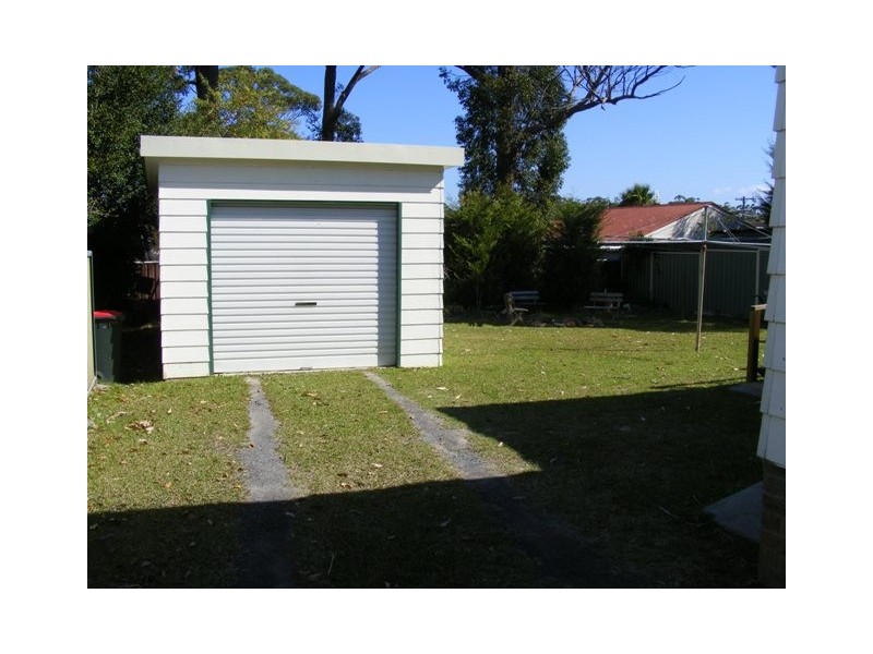 32 Dorothy Avenue, Basin View NSW 2540