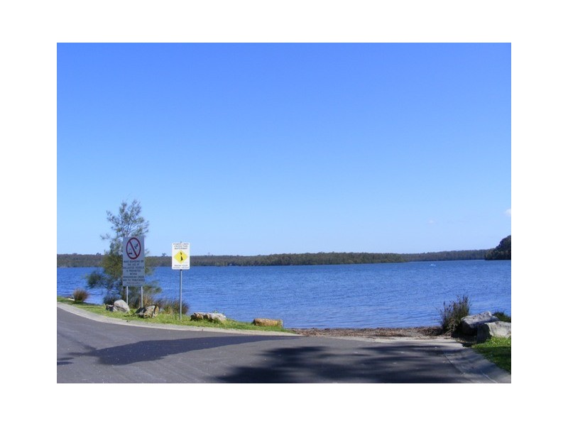 32 Dorothy Avenue, Basin View NSW 2540