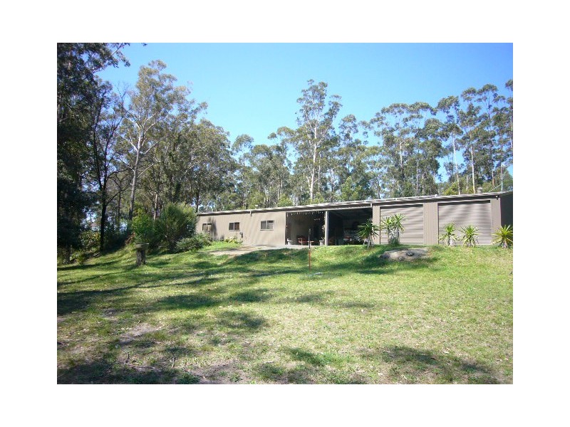 99 Falls Road, Falls Creek NSW 2540