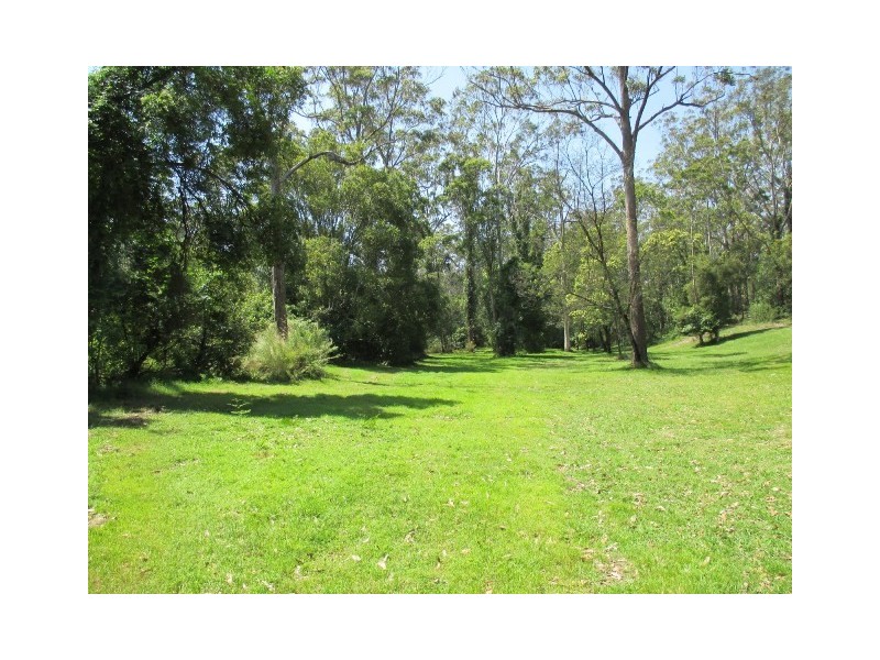 99 Falls Road, Falls Creek NSW 2540